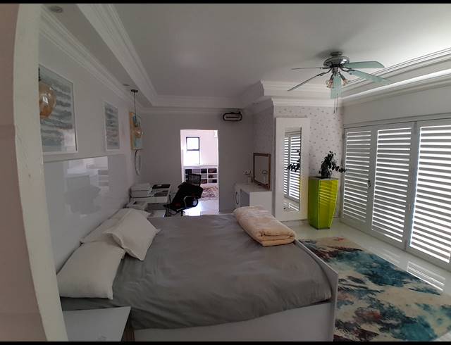 3 BEDROOM BED & BREAKFAST FOR SALE IN SAFARI GARDENS